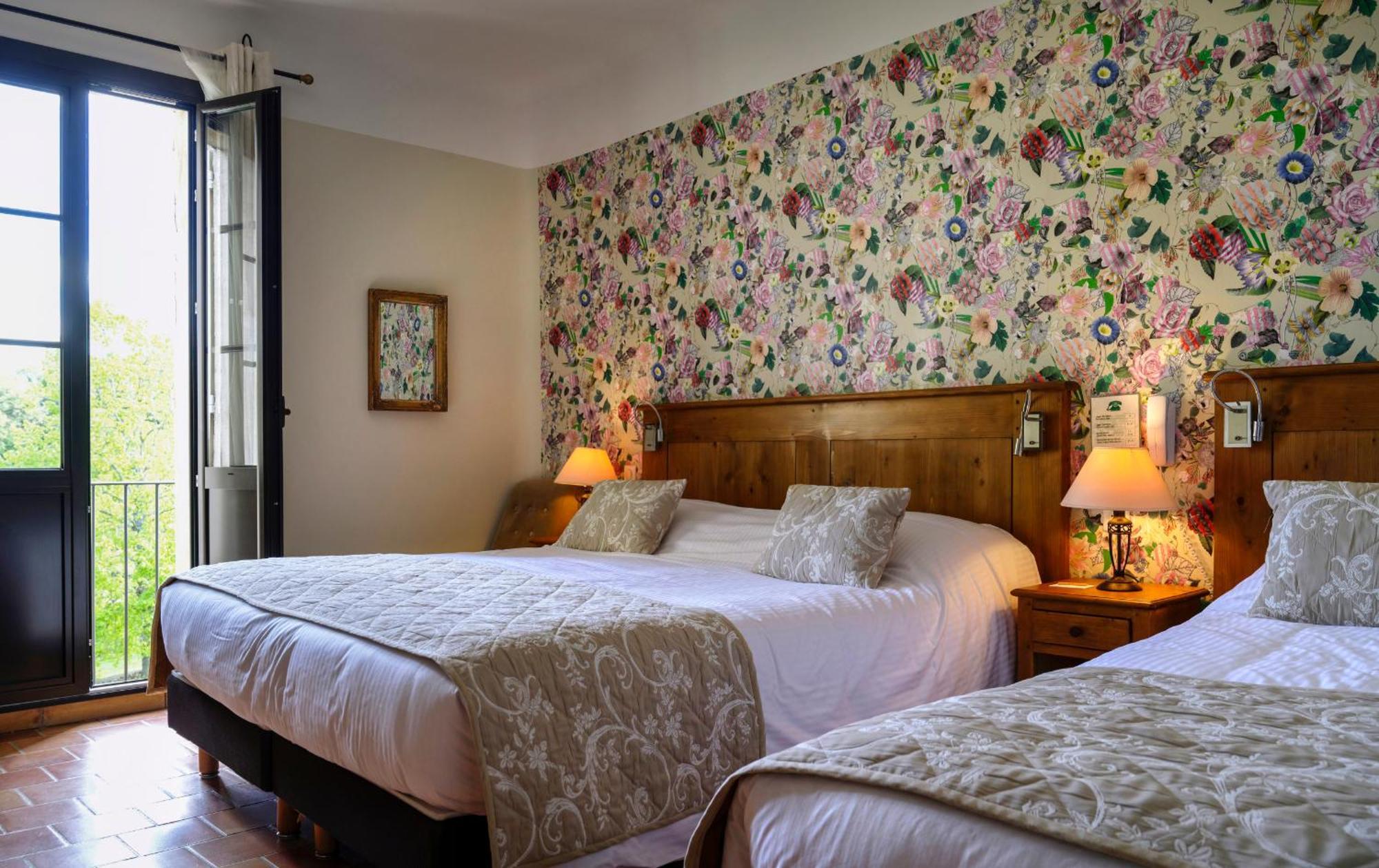 Charembeau Hotel Forcalquier Luaran gambar