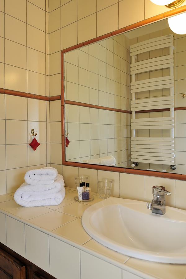 Charembeau Hotel Forcalquier Luaran gambar